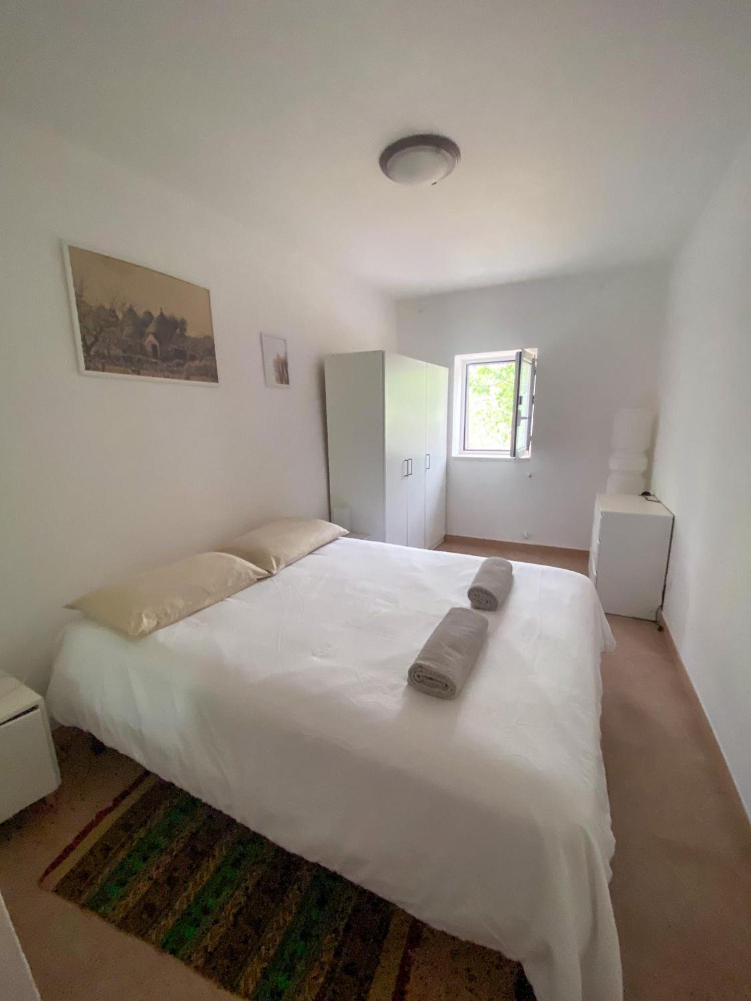 Trullo Pinto Apartment Locorotondo Ngoại thất bức ảnh