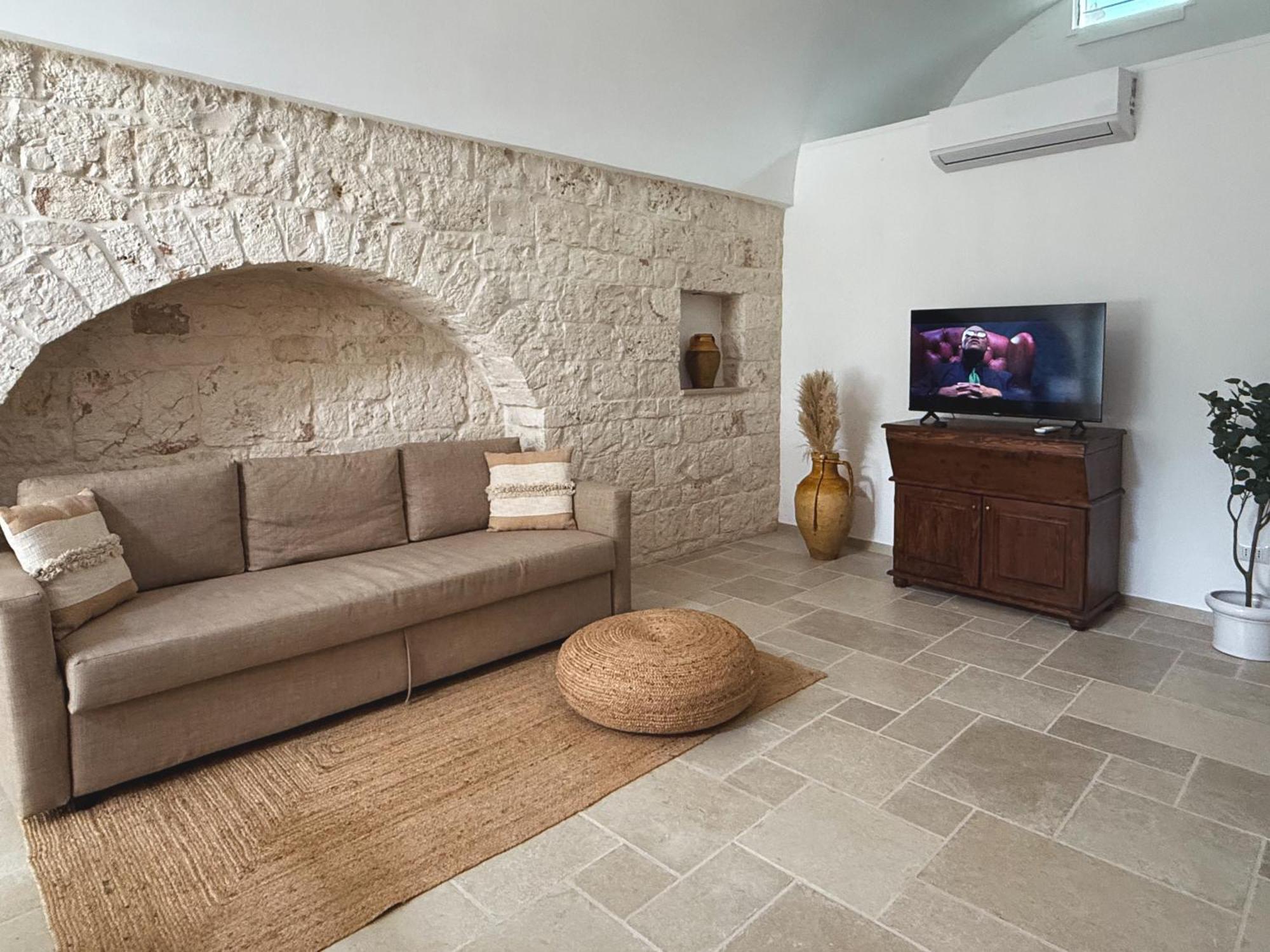 Trullo Pinto Apartment Locorotondo Ngoại thất bức ảnh