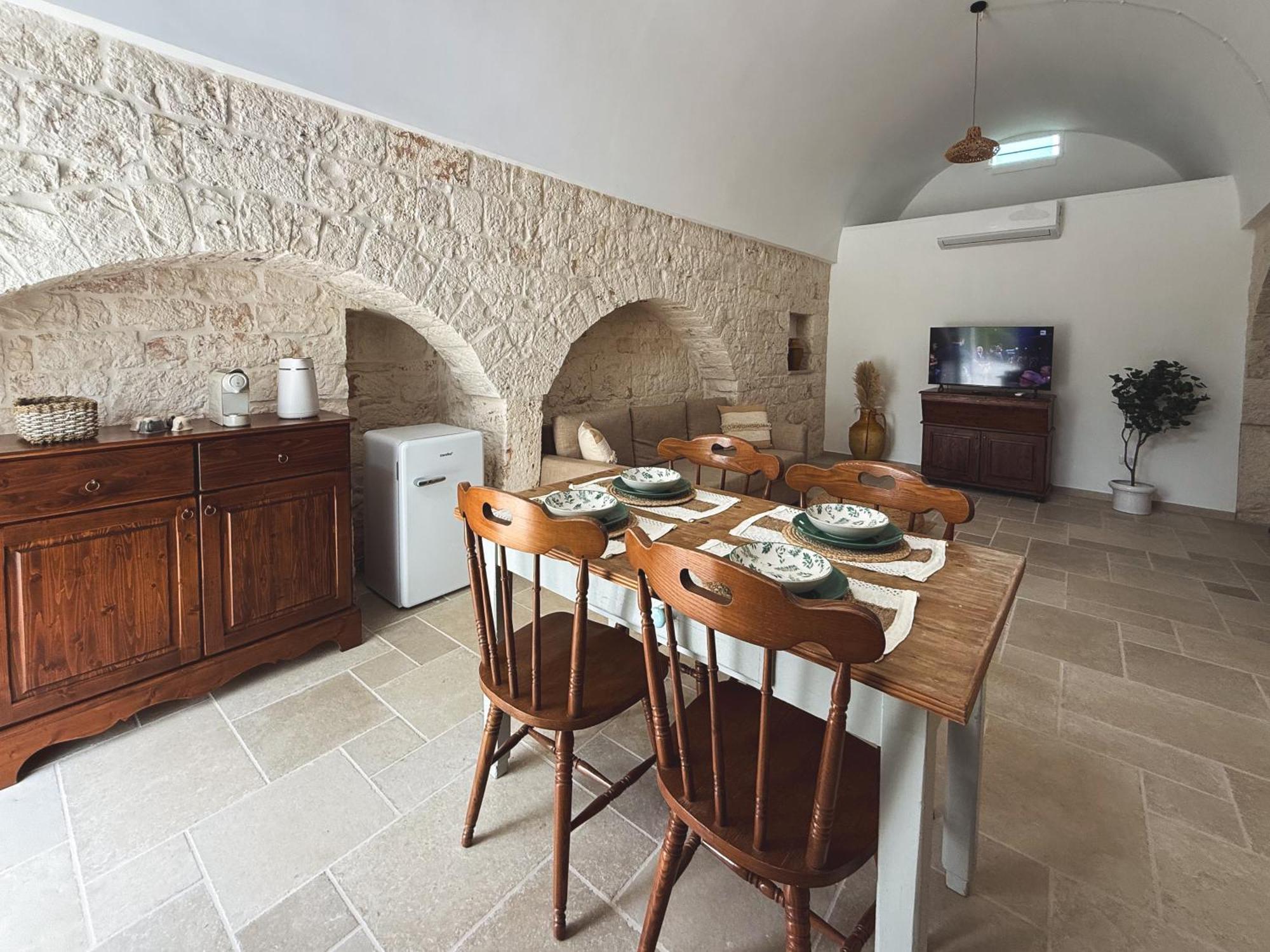 Trullo Pinto Apartment Locorotondo Ngoại thất bức ảnh